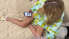 Ms. Avocado teases Mr. Shorts with flair