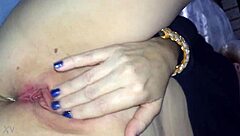 gorgeous pussy fingering