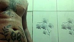 i want you come here for me to hit the dick on your face