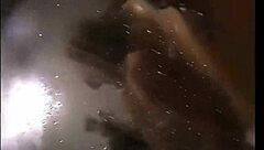 Sweet amateur teen couple fucking hard in the bath?