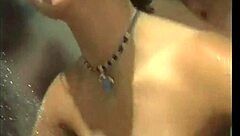 Sweet amateur teen couple fucking hard in the bath?