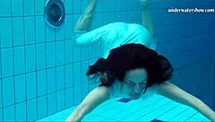 Piyavka Chehova shows big tits underwater