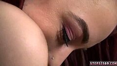 teen babe toy hd blonde vibrator squirt with pals