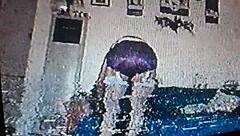 cuidando a mi hijo en casa, no quiero que llegue su mama y lo halle con su compadre