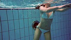 i watch alla swim naked in the hot pool, she's so horny and juicyy