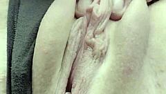 My girlfriend fingers herself in a taxi. She sent me the hot video!