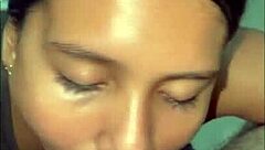 la mejor mamada del mundo estimulando polla hasta explotar