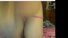 Cute Asian Teen Twerks Her Ass on Webcam