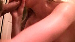 Amateur cam girl goes down on knees to suck