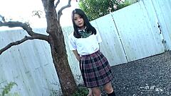 Japanese Girl Gives Outdoor Blowjob.