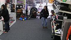 Super amateur teen in secret voyeur spot, what a find! 😏