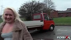 British blonde flashing in public, pissing outdoors 😏