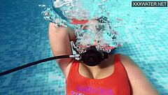 is this the hottest underwater masturbation with amelie bruna?