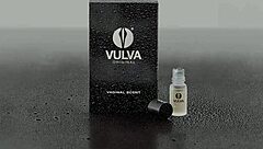 sells squirting pussy juice!