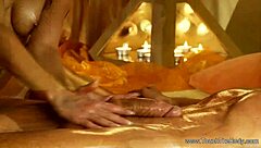 An amazing hands to massage a monster cock