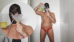 Extreme Kinky Man Enjoys Peeing Pleasure