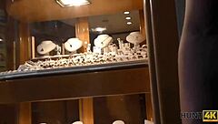 I's watching my slutty brunette girl make moneys with her pussy, but it's kinda weird.