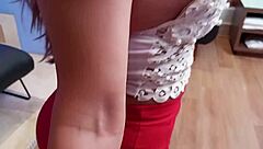 i relax with bruna ferraz after a long day