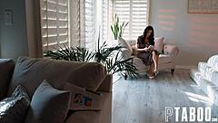 Petite penny barber delivers blowjobs to apollo banks on his paper route