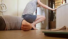 Yummy Facesitting On My Pussy!