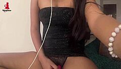 Is this colombian latina secretary the best?