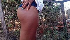 Comendo O Cuzinho Da Amiga