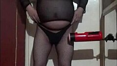 on boxing day, i tried shy sissy masturbation with a machine