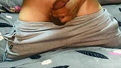 i masturbaate thinkin bout the cuckold's wife homemade.