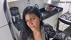Dama Sensual Masturba Na Cozinha