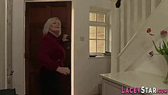 Granny Loves Fucking Pussy With Dildo