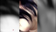 Mi sexy hermanastra crystal se masturba y se desnunda para mi