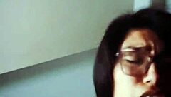 Mi hermanastra sabe montar bien rico mi verga cowgirl