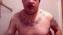 Sexy sissy shemale performing solo acts for amateurs