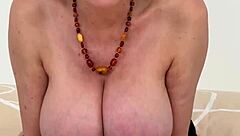 gill ellis young 18+ with toys and jerk off instructions?