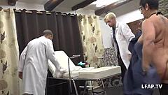 Exploring Amateur French Scenes with Passion