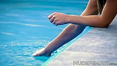 Sensual Babe Flaunts Slim Body In Slow Motion Display