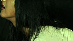 Hot Stunner Receives Intense Cumshot On Face While Swallowing Every Drop In Bukkake Session