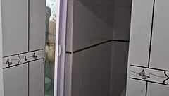 Join Her In Shower For Fun!