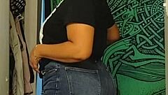 are you a sucker for my fat ass in jeans?