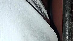 Comemorando Aniversário Do Marido Dentro Do Presídio Com Muito Leite Na Buceta