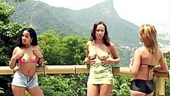 Brazilian amateurs fuck outdoors in rio de janeiro