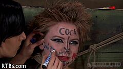 Fucking machine delivers intense sadomasochism pleasure!