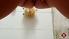Teen Inserts Fingers Into Pussy Using Toys In Bathtub