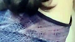 tiuzao teases with ass in garage for fans