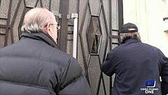 he pays pizza with wife's ass to delivery guy.