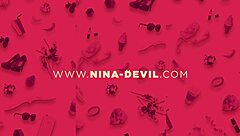 Geil In Rot Eng Und Feucht!