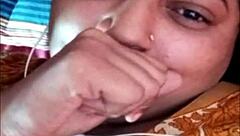 Pakistani teen gets anal and pussy action in whatsapp call