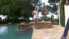 Natasha nice enjoys solo masturbation outdoors by the pool, getting wet.
