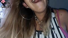 Blonde crossdressing prostitute fucks interracial partner in Uber on Rio streets.