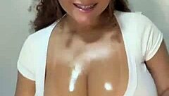 Manuzinha Black En Una Deliciosa Española